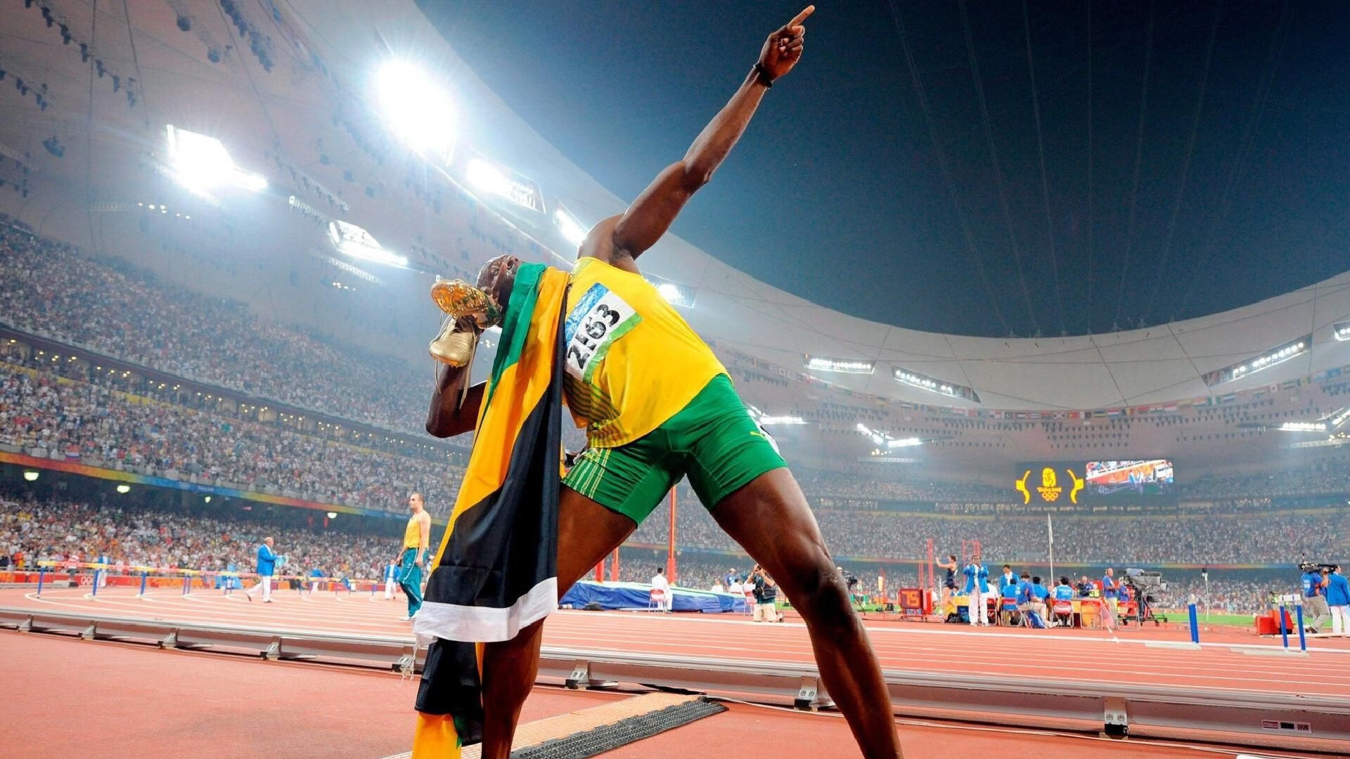 拼尽每一刻成就中国篮球奇迹，中国篮球夺冠