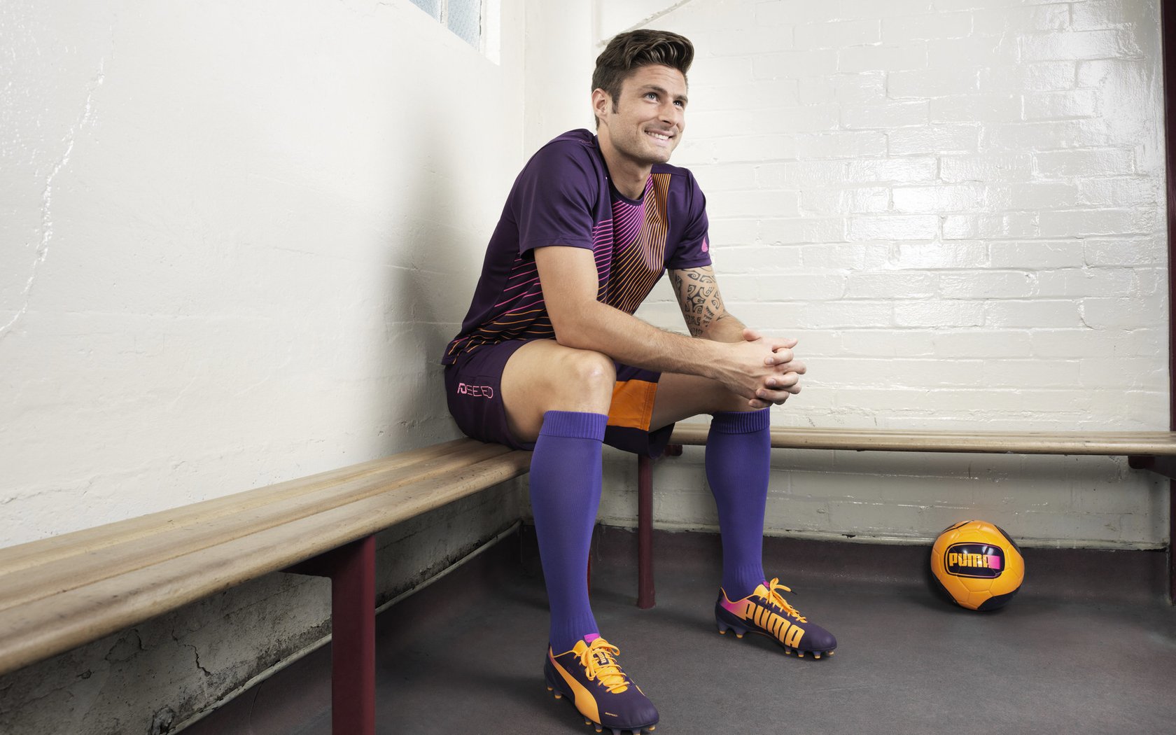 曼联反击犀利，终结对手不败金身，曼联反超