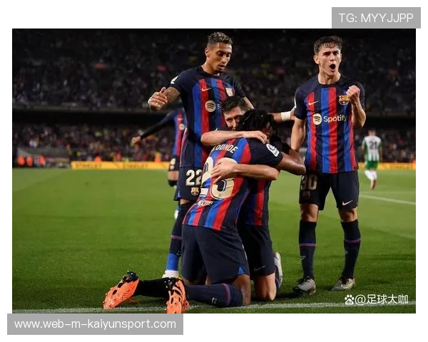 巴萨现状提醒:传统豪门也会在瞬间失衡 巴萨现状提醒:传统豪门也会在瞬间失衡